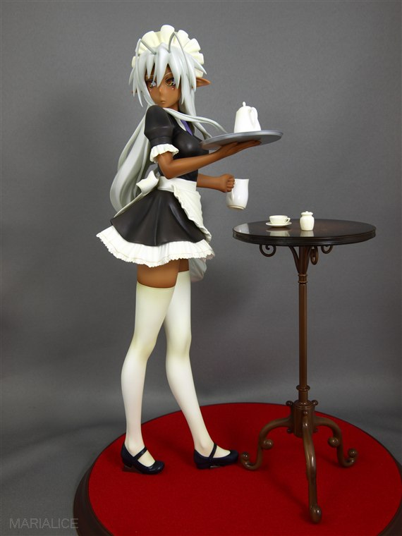 三世村正 メイド フィギュア